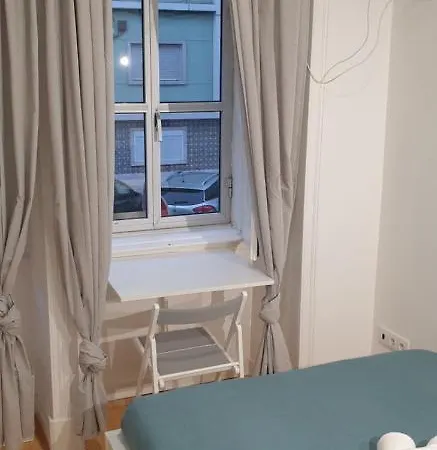 Antônio Pedro Séjour chez l'habitant Lisboa